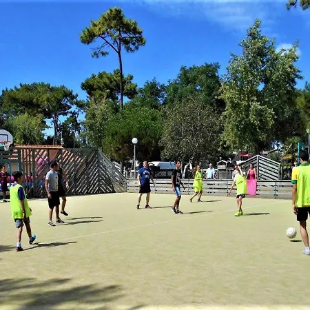 Mobile - Sleeps 4 - Parking - Family Pools Casa vacanze *